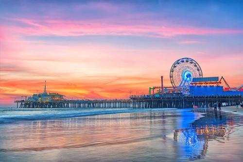 Super Cute 2 2 apartment in Santa Monica with free parking — 4-Star Luxury Hotel in Los Angeles, United States