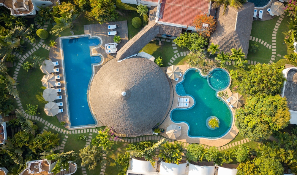 Navutu Dreams Resort & Wellness Retreat — 5-Star Luxury Hotel in Siem Reap, Cambodia