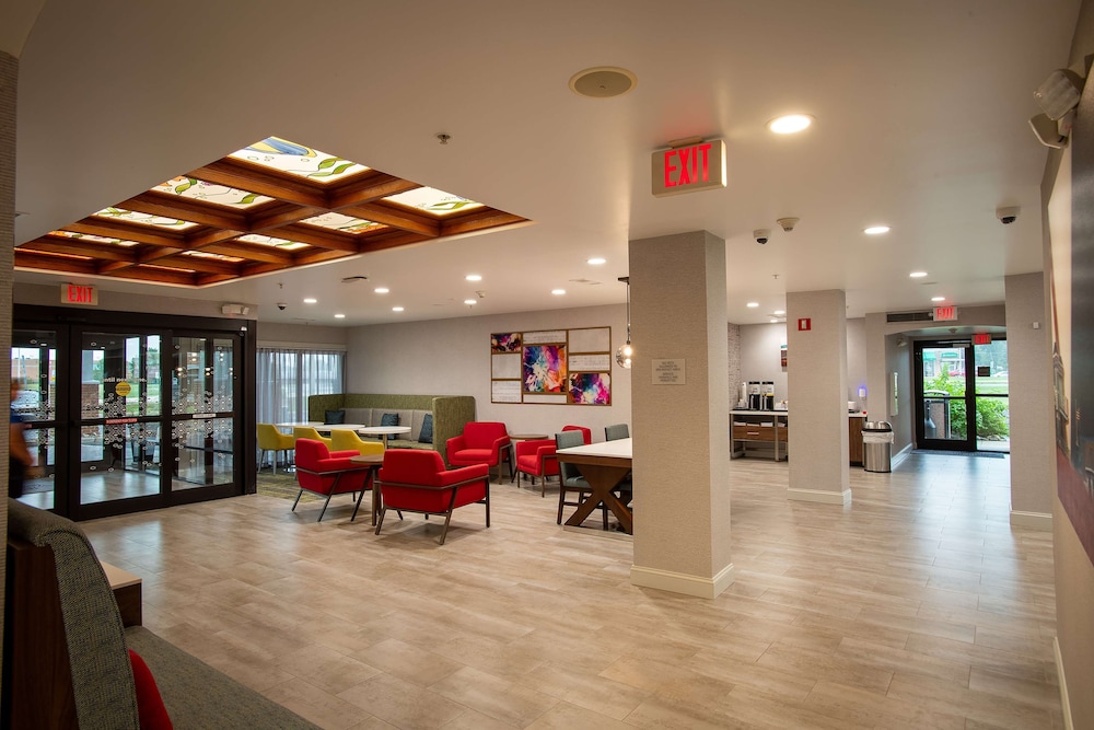 Hampton Inn Seaford - photo 3