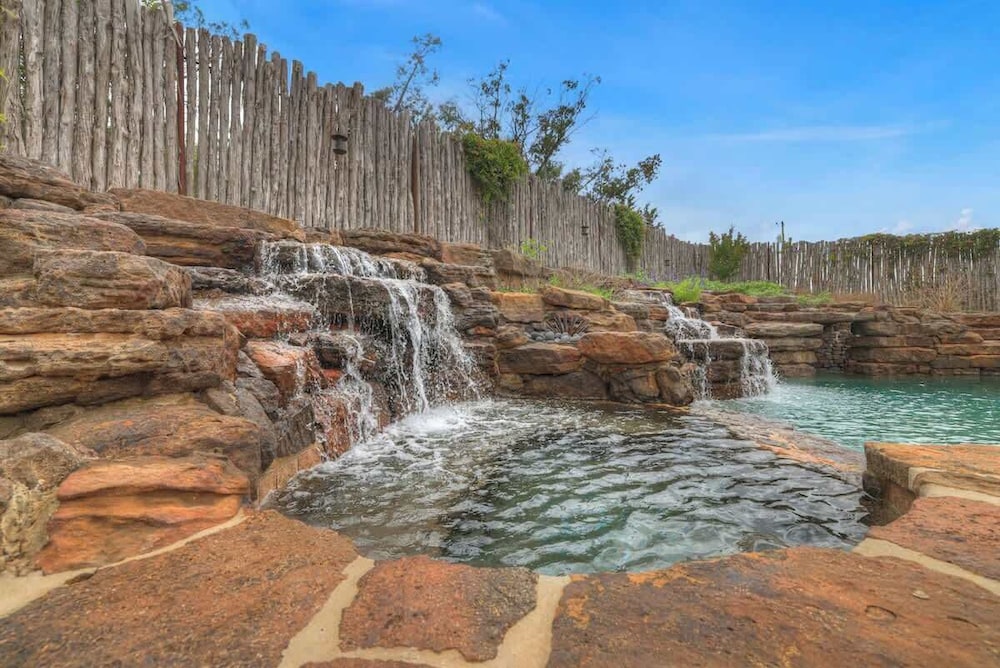 West End Lodge Resort Style Pool - photo 31