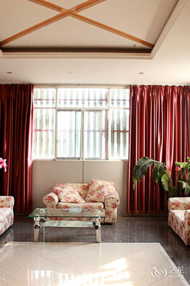 Ma'anshan Qingmu Hotel Yushan East Road — hotel in Ma'anshan