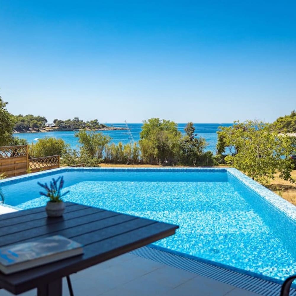 Villa Lavanda — 4-Star Luxury Hotel in Pula, Croatia