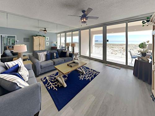 Navarre Beach Regency #105 — 4-Star Luxury Hotel in Navarre, United States