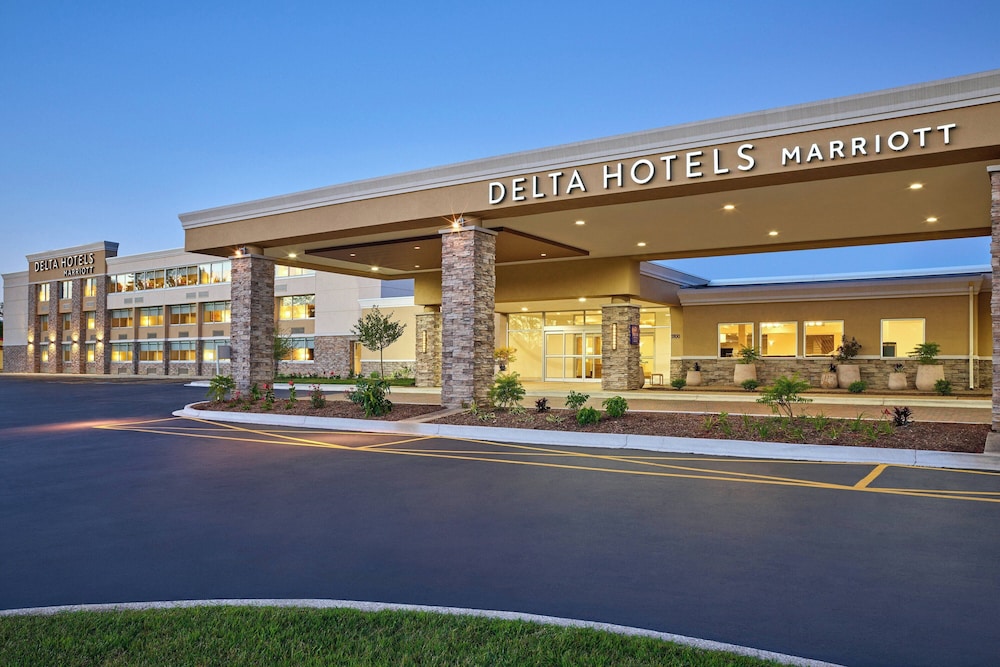 Delta Hotels by Marriott Chicago Willowbrook - photo 24