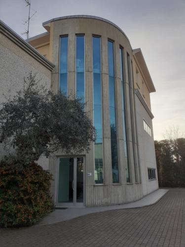 Gold House — 4-Star Luxury Hotel in Maranello, Italy