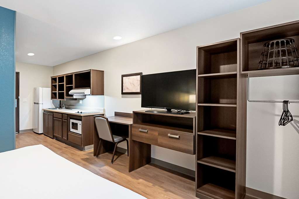 WoodSpring Suites Reno Sparks - photo 21