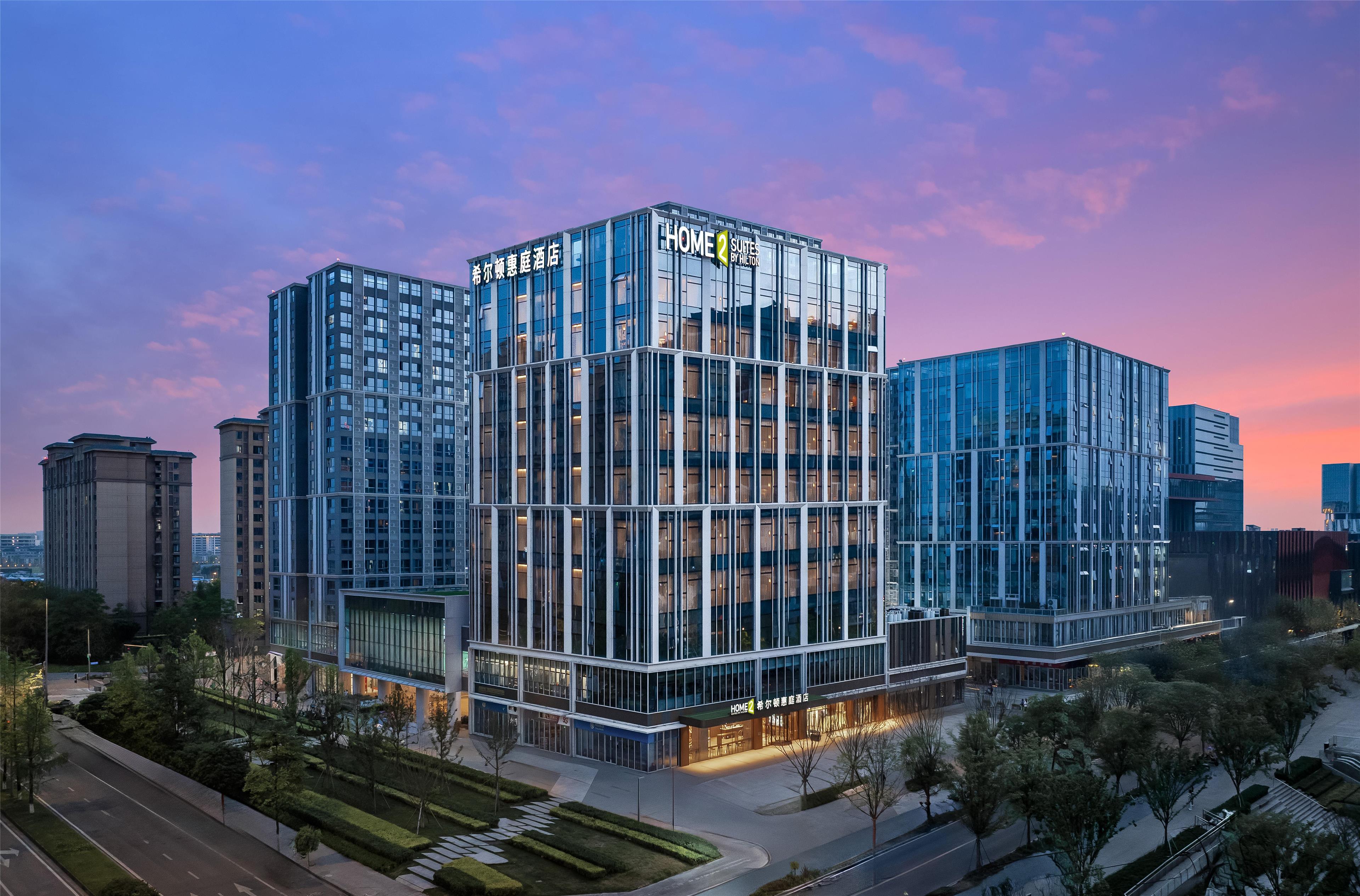 Home2 Suites by Hilton Chengdu Qingyang — 4-Star Luxury Hotel in Chengdu, People's Republic of China