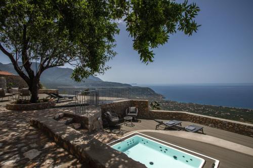 Rubeas Towers Pyrgos Towers Complex in Pyrgos, Greece