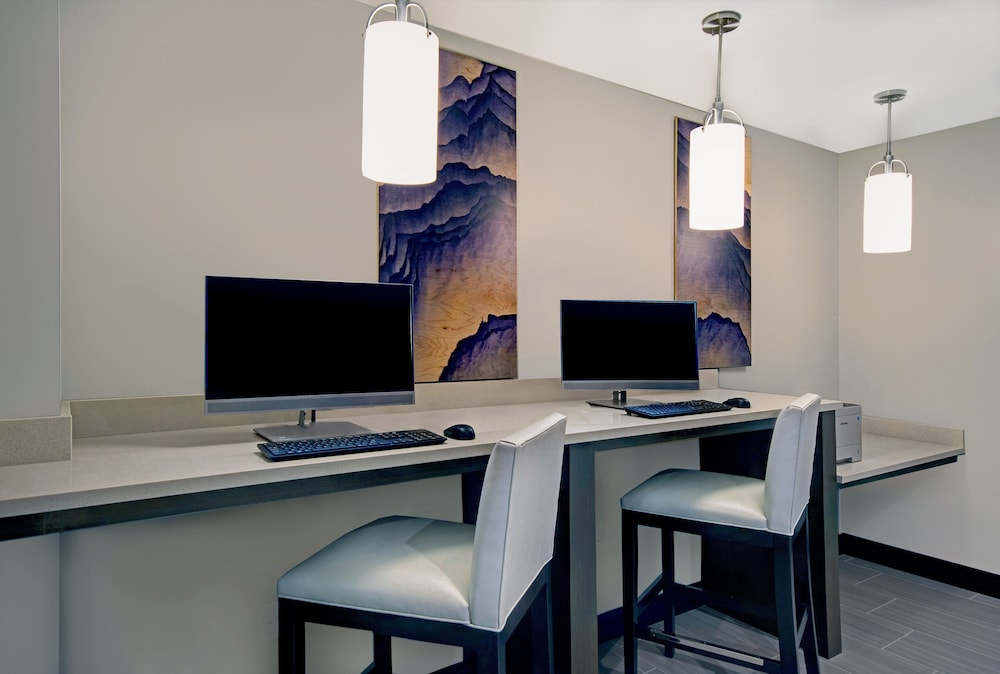 Staybridge Suites Sterling Heights Detroit by IHG - photo 33