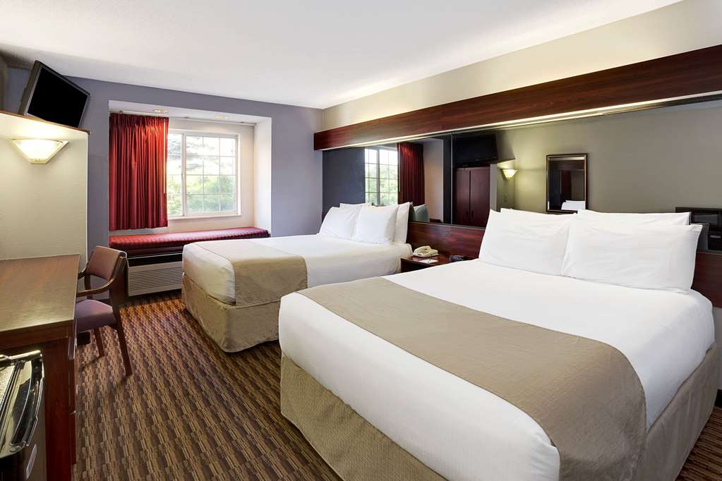 Microtel Inn by Wyndham Murfreesboro - photo 14