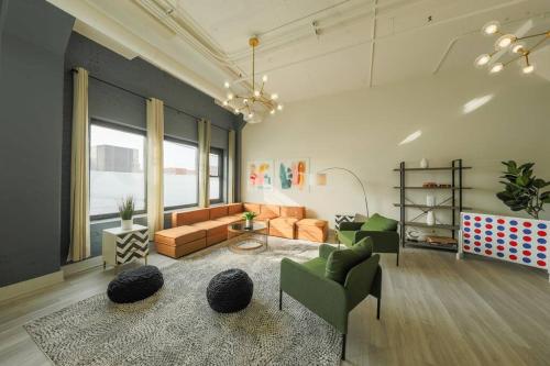 Luxury 6BR Suite Prime South Loop Perfect Location for Families or Groups Near Soldier Field Museum Campus & McCormick Place — 4-Star Luxury Hotel in Chicago, United States