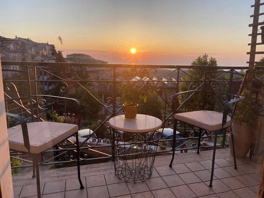 Casa Agello — 4-Star Luxury Hotel in Ripatransone, Italy