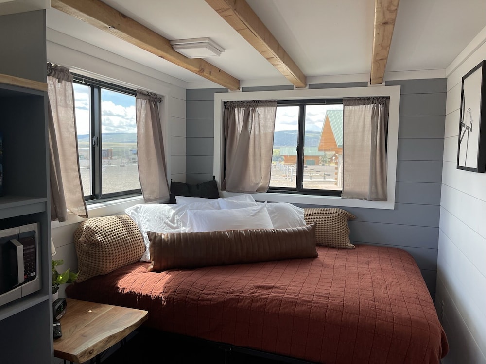Trail and Hitch Tiny Home Hotel and RV - photo 43