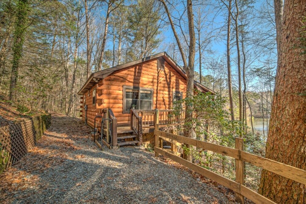 Just Peachy in Blue Ridge, United States