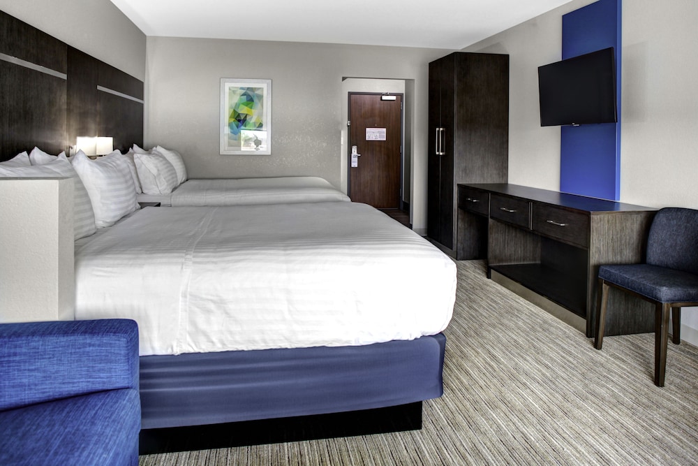Holiday Inn Express & Suites Coldwater by IHG - photo 5
