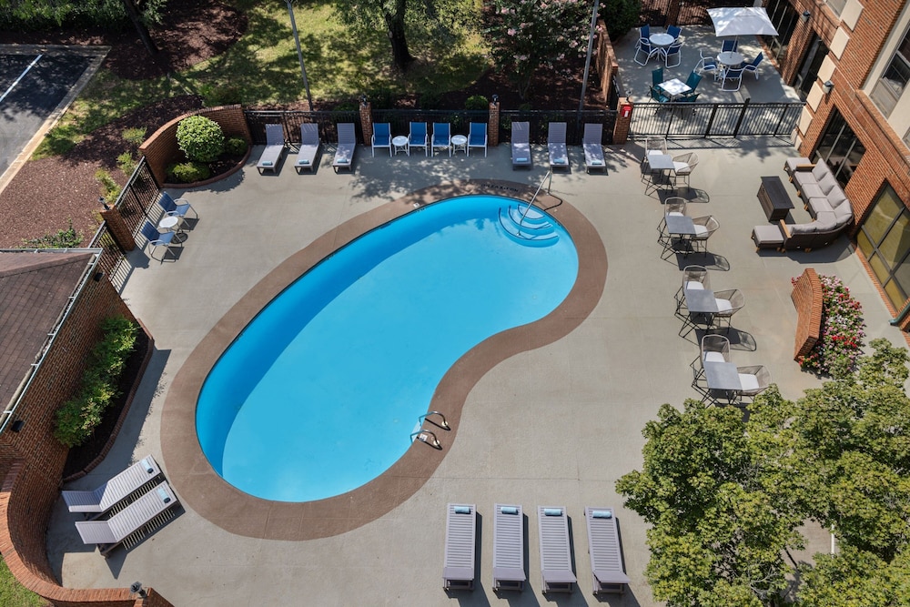Four Points by Sheraton Greensboro Airport - photo 22