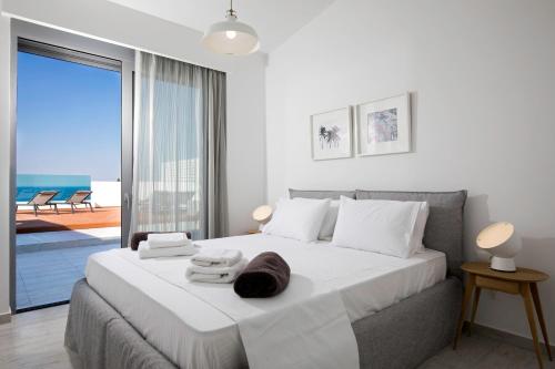 Villa Phos with swimming pool in Lindos — 4-Star Luxury Hotel in Rodos, Greece