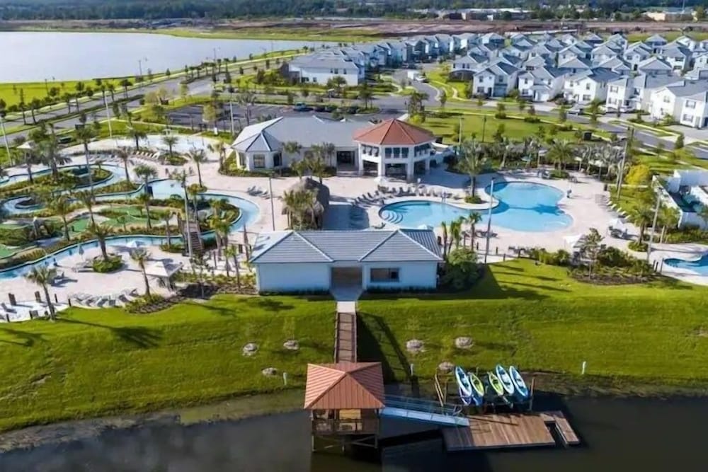 4323sl storey Lake Resort 5 Bedroom Townhouse by RedAwning - photo 50