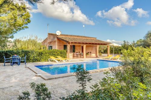Camí d'es Torres — 4-Star Luxury Hotel in Santanyi, Spain