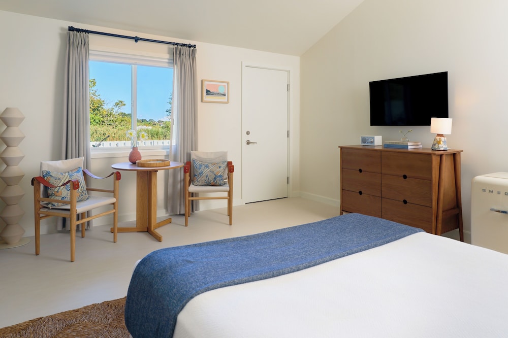 Silver Sands Motel & Beach Bungalows - photo 57