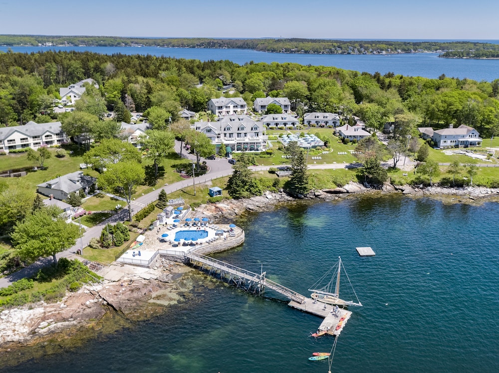 Spruce Point Inn - featured photo