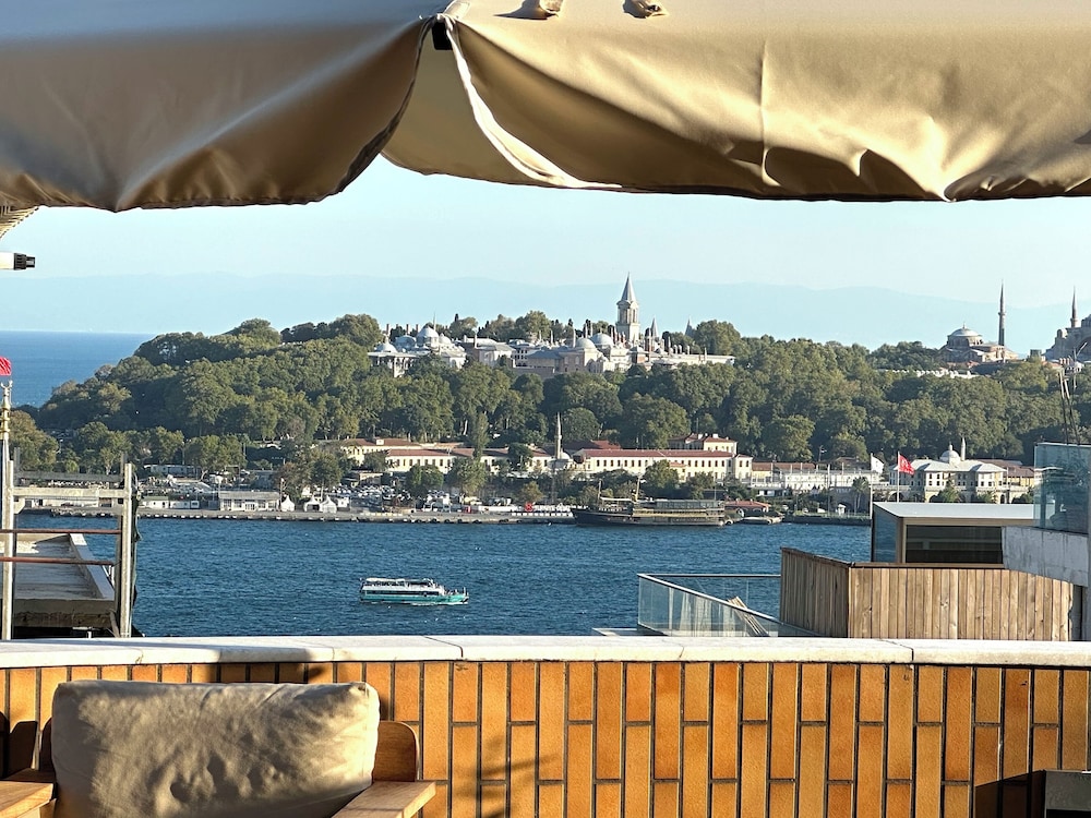 Hoft Cihangir — 4-Star Luxury Hotel in Istanbul, Turkey