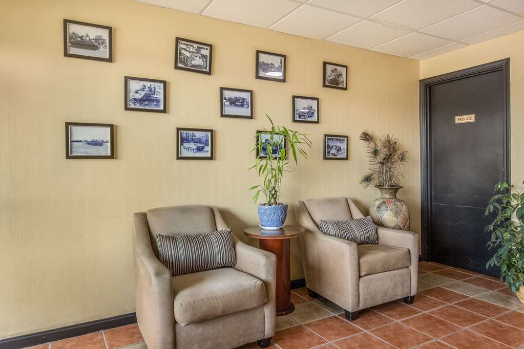 Econo Lodge Fort Knox - photo 12