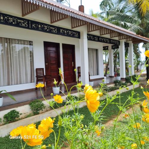Riverview villa — 4-Star Luxury Hotel in Alleppey, India