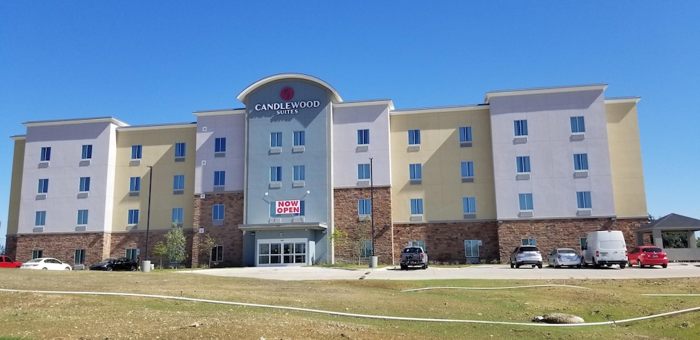 Candlewood Suites Plano North by IHG - photo 49