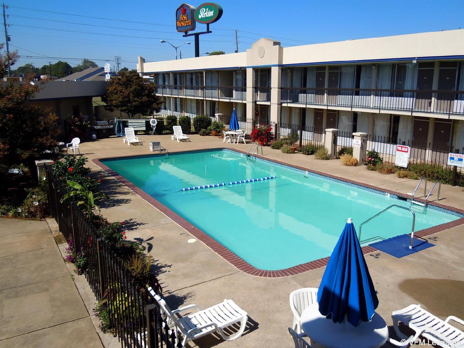 Best Western Dyersburg Inn - photo 5