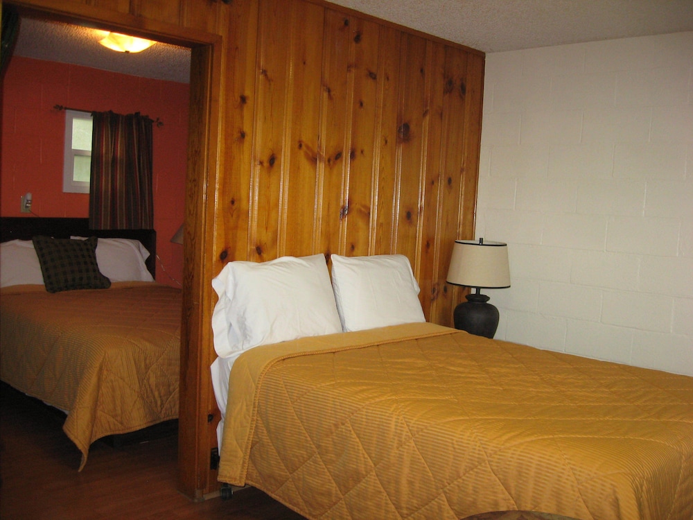 Masters Inn - photo 11