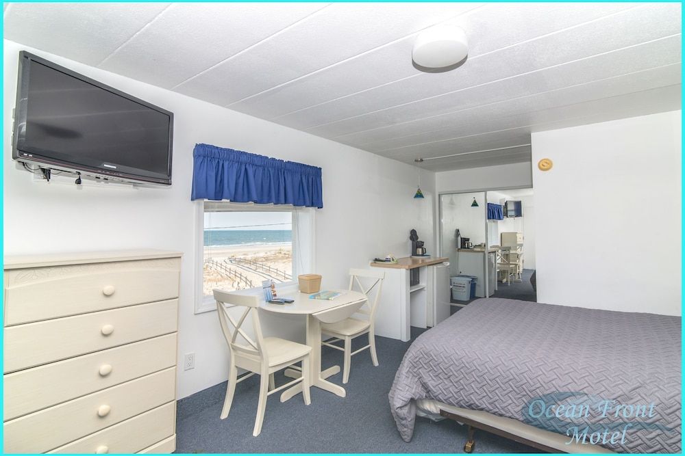 Oceanfront Motel - photo 11