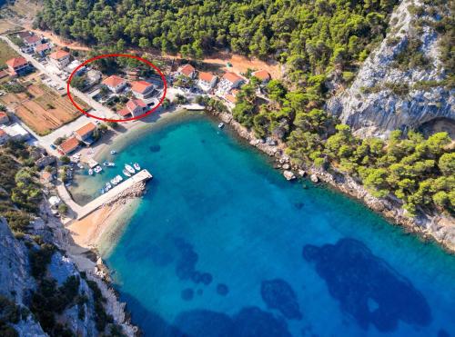 Apartments by the sea Cove Vela Stiniva Hvar 19895 — 4-Star Luxury Hotel in Jelsa, Croatia