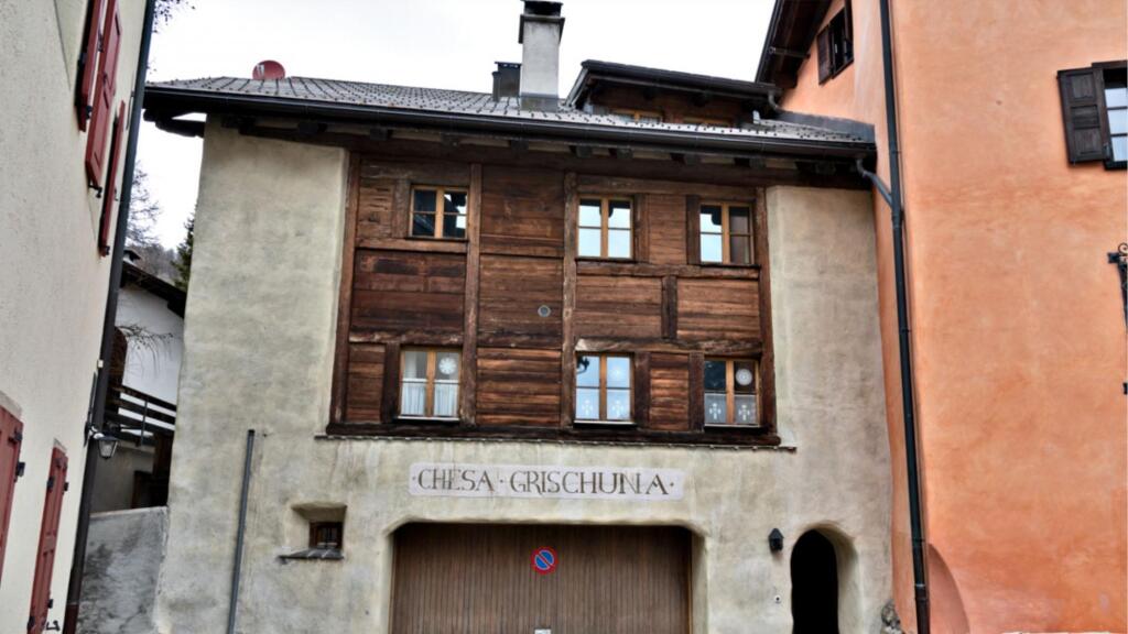 Chesa Grischuna Madulain in Samedan, Switzerland