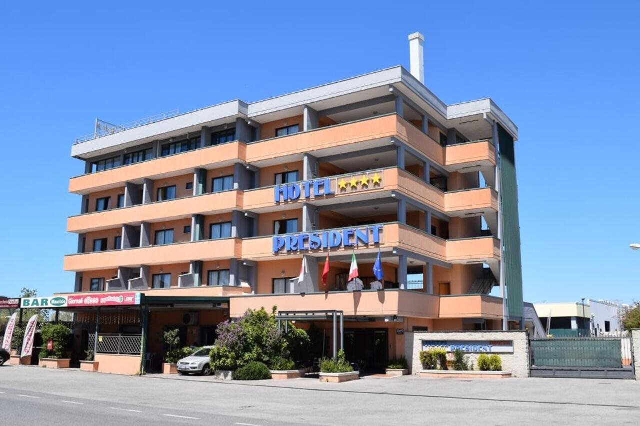 Hotel President Pomezia in Pomezia, Italy