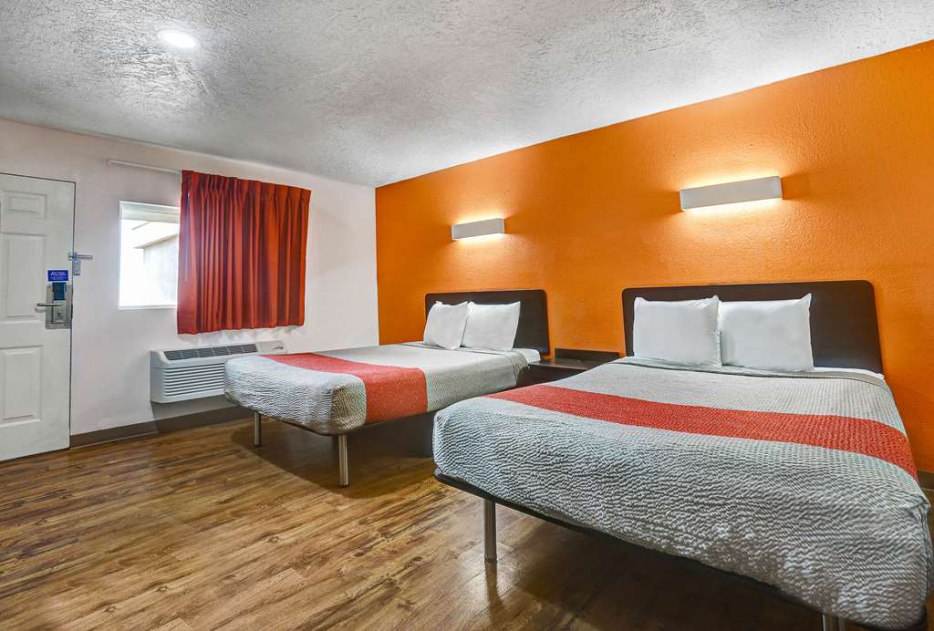 Motel 6 Clovis NM - photo 12