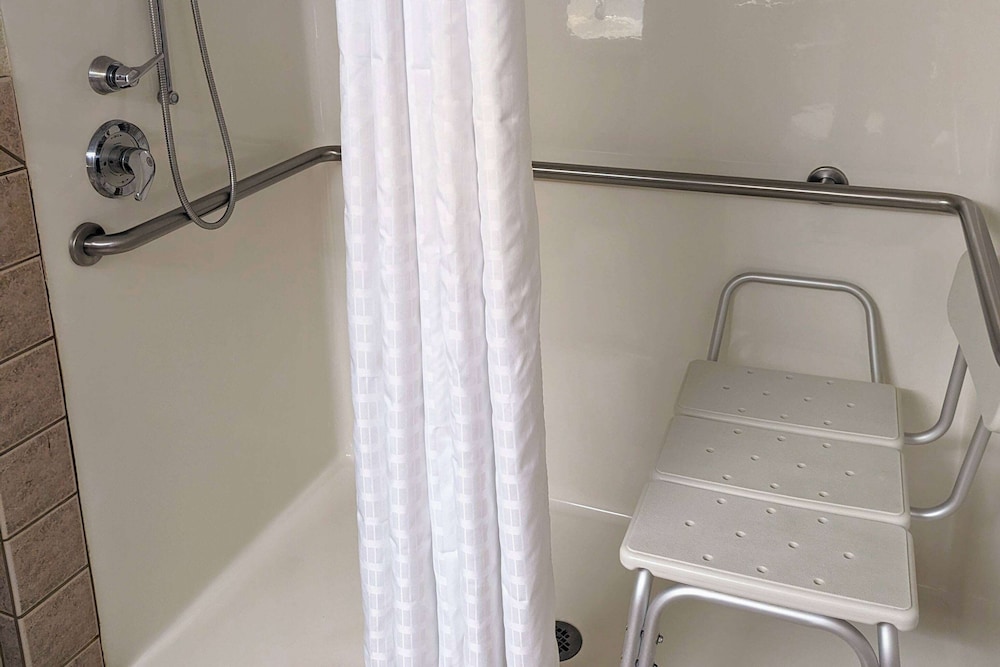 Travelodge Inn & Suites by Wyndham Deadwood - photo 34