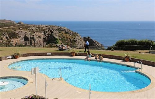 Highlands Hotel — hotel near Jersey Airport
