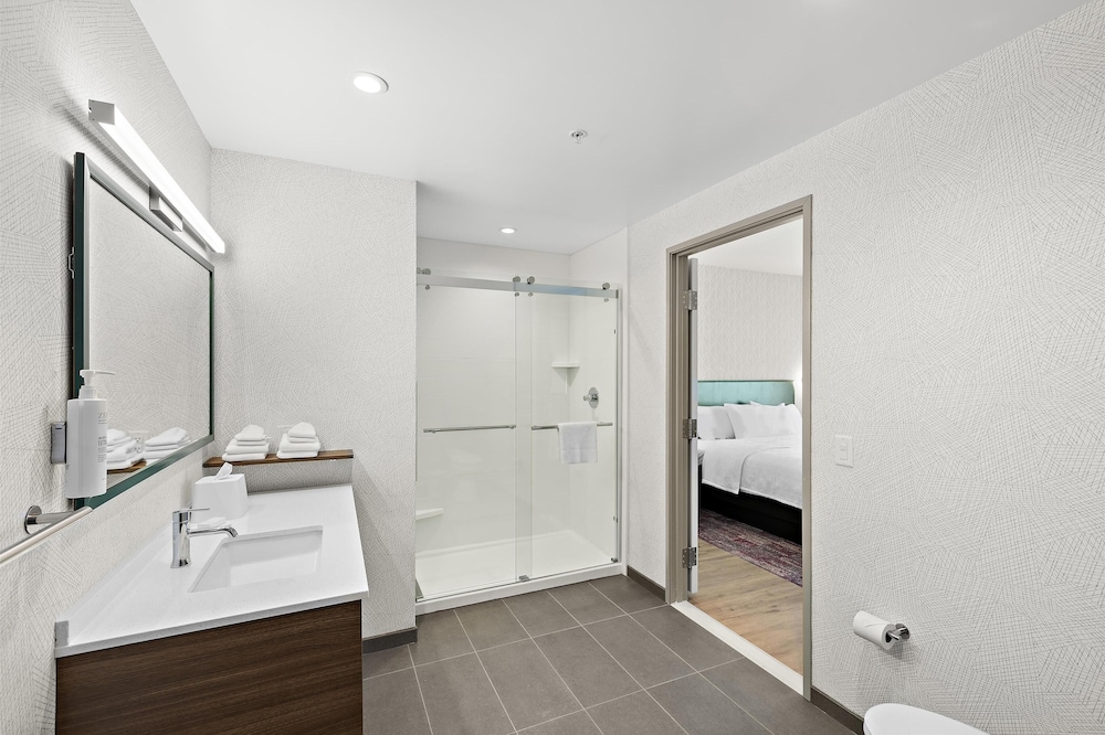 Home2 Suites by Hilton Riverside Downtown - photo 17
