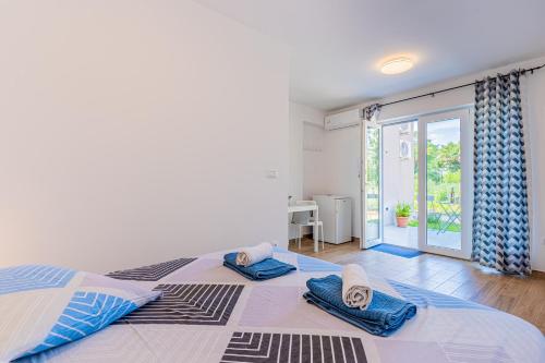 New 4 star Room M&A in town Cres in Cres, Croatia