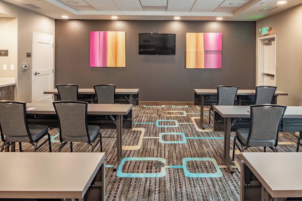 Residence Inn by Marriott Dallas at The Canyon - photo 26