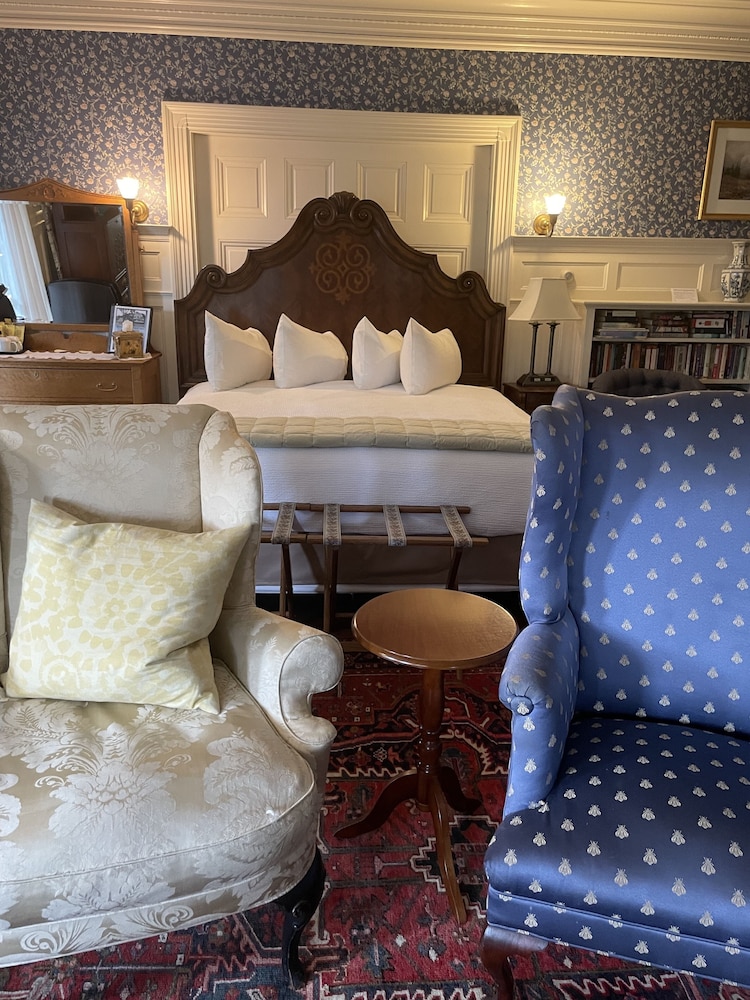 Moseley Cottage Inn & Town Motel - photo 34