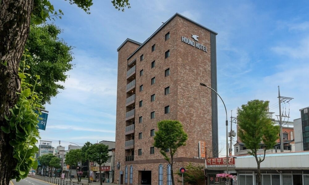 Jecheon Hound Hotel - last minute hotel in Unknown City