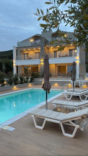 Elia Beach Villas — 4-Star Luxury Hotel in Kavala, Greece