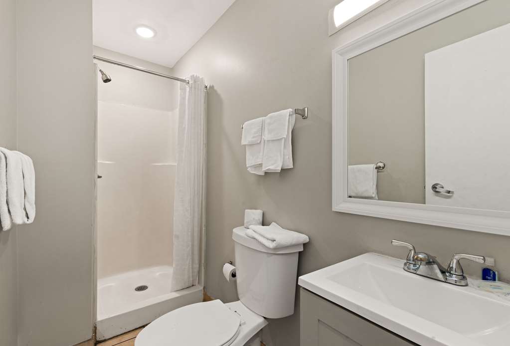 Rodeway Inn Charlotte Independence Blvd. - photo 29