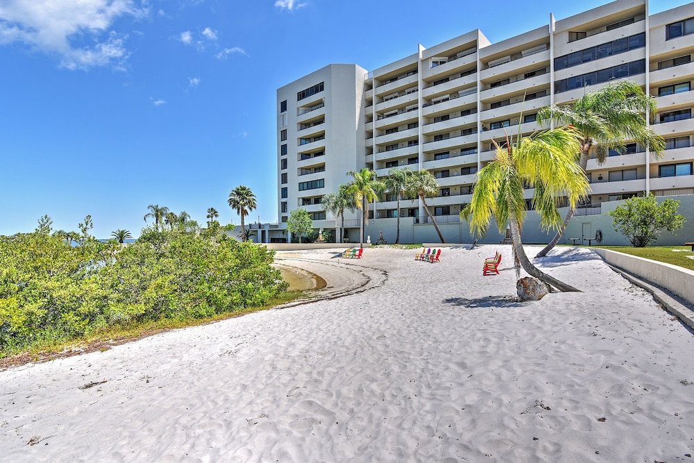 Private Beach Access: Hudson Resort Condo - photo 20