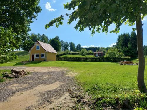 Hexagon Honey House Prywatna Plaza Jezioro Stawy Gospodarstwo Pasieka 19644621 — Srokowo