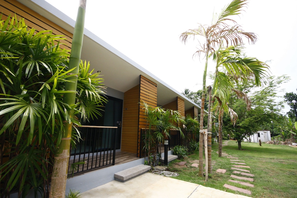 Phumi Resort - carbon neutral hotel in Phuket