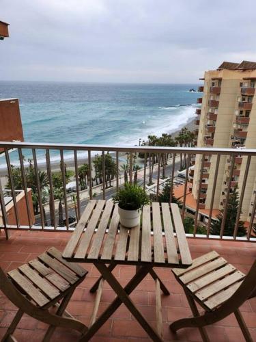Las Gondolas Y El Mar in Almunecar, Spain
