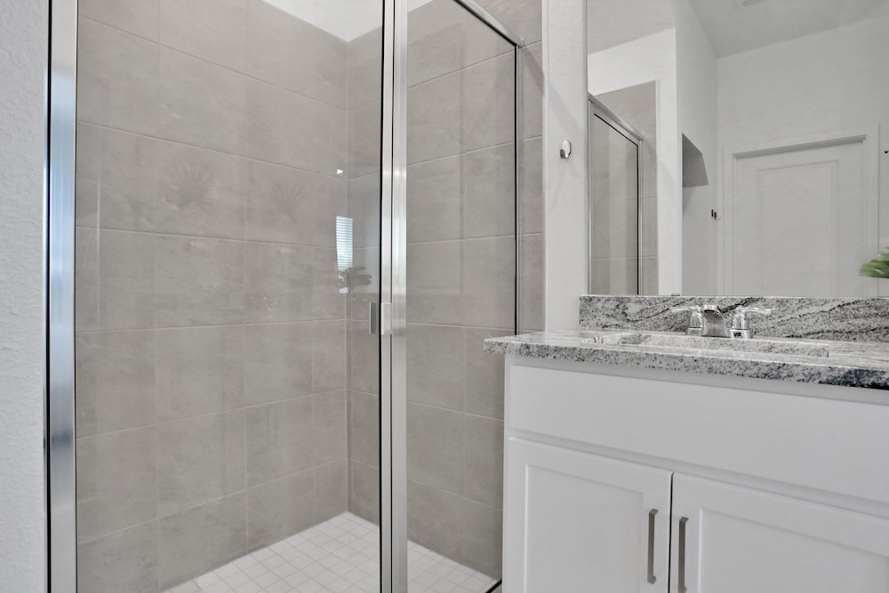 2382zbp Solara Resort 5 Bedroom Townhouse by RedAwning - photo 35